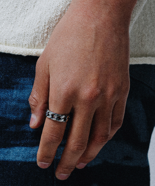 SCALETTOBLACK（スカーレットブラック）の「WSM011 Bold Chain Ring（リング・レディース・その他・8/9/7）」の4枚目の写真