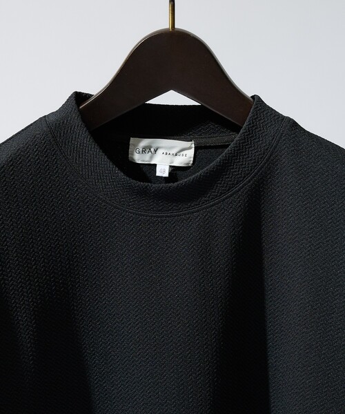 ABAHOUSE GRAY(アバハウスグレイ)の「【ヘリンボーン柄】ジャガード モックネック 半袖 Tシャツ(Tシャツ/カットソー・メンズ・ホワイト/ブラック/グレイッシュベージュ/ブラウン・46/48)」の21枚目の写真