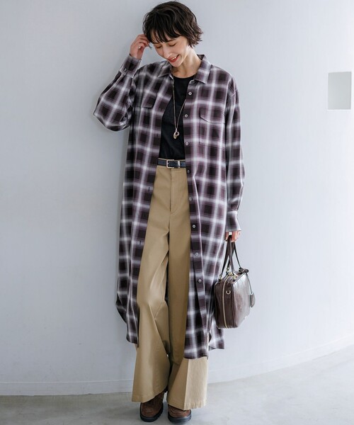 23区 S(ニジュウサンクチイサイサイズ)の「コットンミックスチェック シャツ ワンピース(シャツワンピース・レディース・ネイビー系3/ダークブラウン系3・32)」の9枚目の写真