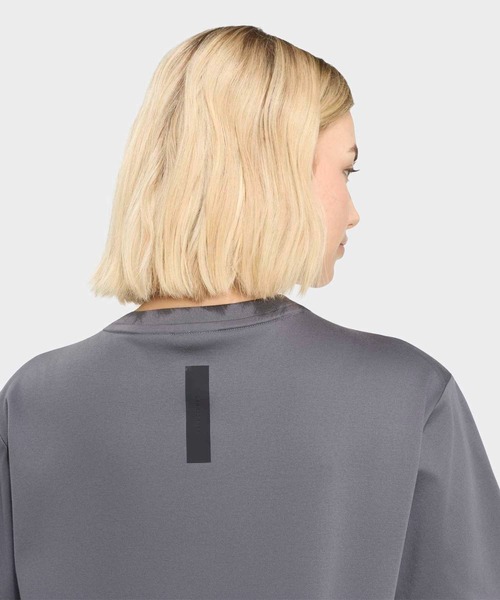 adidas（アディダス）の「アディダス Z.N.E. Tシャツ / アディダス adidas（Tシャツ/カットソー・レディース・グレー・SMALL/MEDIUM/X-SMALL/X-LARGE/XX-LARGE/LARGE）」の4枚目の写真