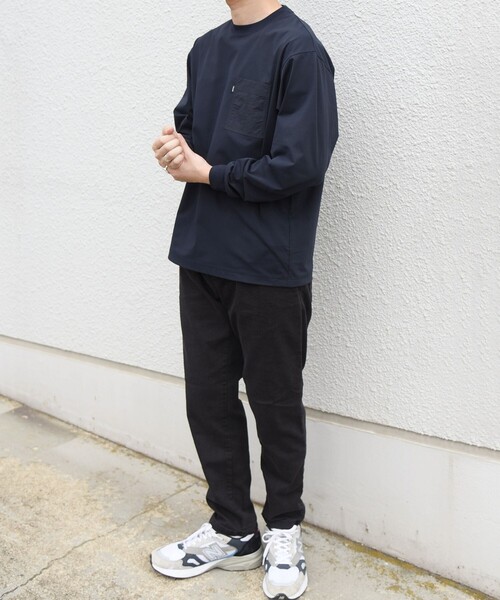SHIPS any(シップス エニィ)の「【WEB限定】〈洗濯機可能〉リラックス ナイロンポケット クルーネック Tシャツ(ロンT)◇(Tシャツ/カットソー・メンズ・ネイビー/オリーブ/ホワイト・LARGE/MEDIUM/SMALL/X-LARGE)」の4枚目の写真