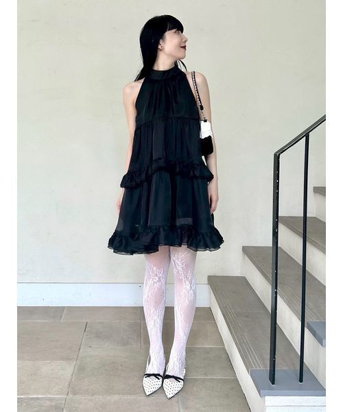 LILY BROWN(リリーブラウン)の「アメスリティアードフリルワンピース(ワンピース・レディース・アイボリー/ブラック/ライトブルー・F)」の14枚目の写真