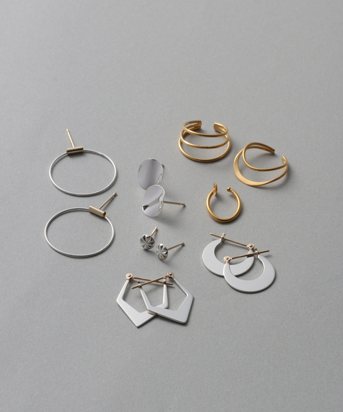 Lilas（リラ）の「《WEB限定》【SAMH by LILAS】プレートフープピアス SV（両耳）（ピアス（両耳用）・レディース・シルバー・FREE）」の5枚目の写真