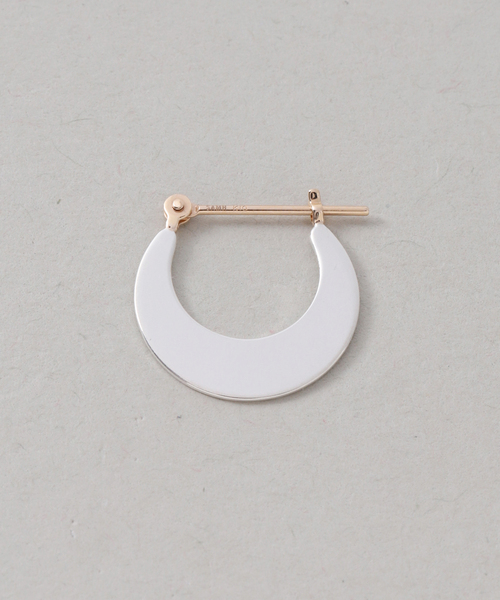 Lilas（リラ）の「《WEB限定》【SAMH by LILAS】プレートフープピアス SV（両耳）（ピアス（両耳用）・レディース・シルバー・FREE）」の7枚目の写真