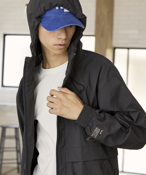 OAKLEY(オークリー)の「OAKLEY/オークリー FGL VAPOR JACKET 1.0 限定展開(ナイロンジャケット・メンズ・グレー/ブラック・LARGE/MEDIUM/SMALL)」の13枚目の写真