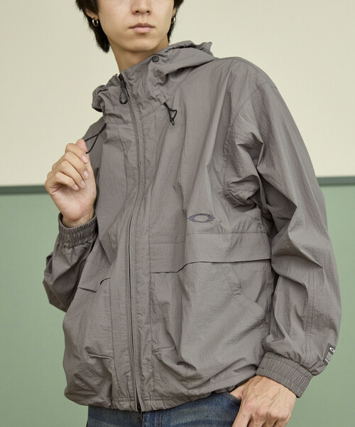 OAKLEY(オークリー)の「OAKLEY/オークリー FGL VAPOR JACKET 1.0 限定展開(ナイロンジャケット・メンズ・グレー/ブラック・LARGE/MEDIUM/SMALL)」の22枚目の写真