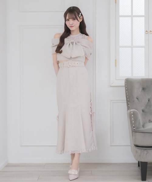 couture BY ROJITA(クチュールバイロジータ)の「【セットアップ対応】リボンオフショルトップス(その他トップス・レディース・ブラック/ピンクベージュ・FREE)」の22枚目の写真