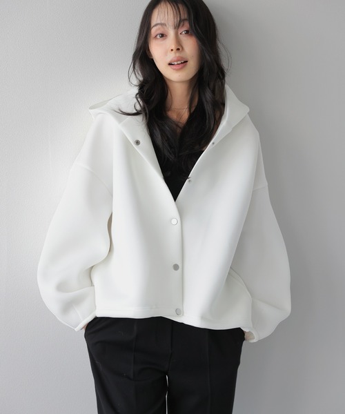 AMELY(エミリー)の「ダンボールニットパーカー/ショート丈/軽量(パーカー・レディース・グレー/ホワイト/ブラック・フリー)」の17枚目の写真