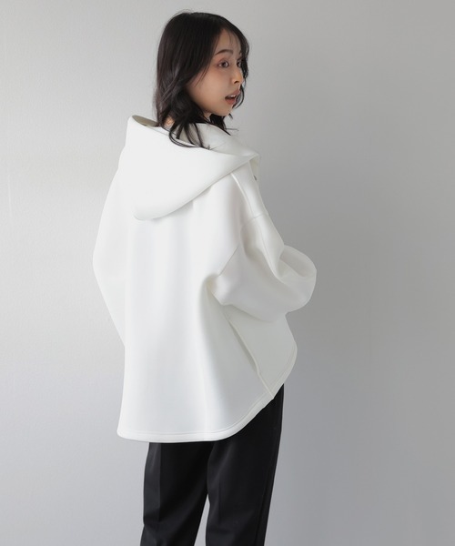 AMELY(エミリー)の「ダンボールニットパーカー/ショート丈/軽量(パーカー・レディース・グレー/ホワイト/ブラック・フリー)」の18枚目の写真