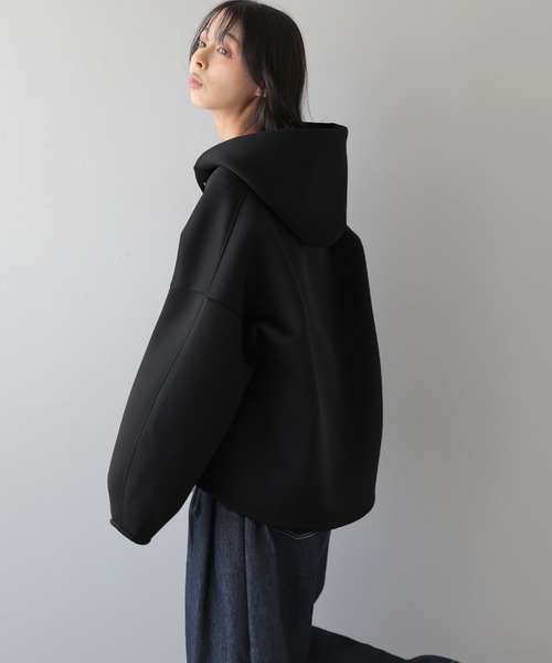AMELY(エミリー)の「ダンボールニットパーカー/ショート丈/軽量(パーカー・レディース・グレー/ホワイト/ブラック・フリー)」の21枚目の写真
