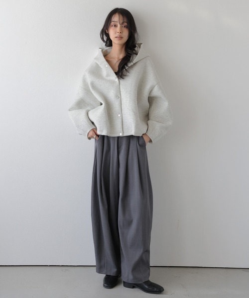 AMELY(エミリー)の「ダンボールニットパーカー/ショート丈/軽量(パーカー・レディース・グレー/ホワイト/ブラック・フリー)」の12枚目の写真