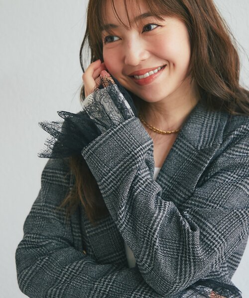 La boutique BonBon(ラブティックボンボン)の「【セットアップ可・トレンド先取り】袖口レース付きツイードジャケット(テーラードジャケット・レディース・チャコールグレー/グレー系その他・FREE)」の11枚目の写真