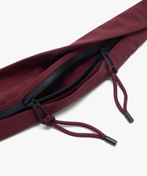 Cote&Ciel(コートエシエル)の「【cote&ciel/コートエシエル】 Adda Smooth Burgundy / 2WAY ボディバッグ ショルダーストラップ(ショルダーバッグ・メンズ・バーガンディー・FREE)」の8枚目の写真