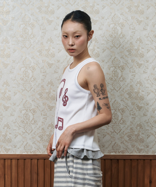 LOSERS CLUB（ルーザーズクラブ）の「[jamaehwa] ヴィンテージファンキーアップリケスリーブレスホワイト（Tシャツ/カットソー・レディース・その他・FREE）」の6枚目の写真