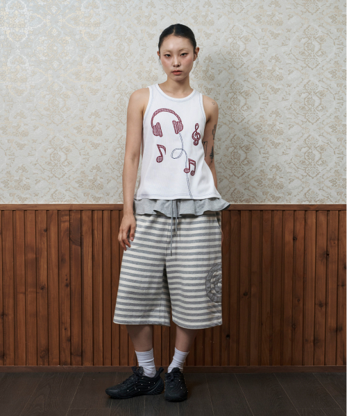 LOSERS CLUB（ルーザーズクラブ）の「[jamaehwa] ヴィンテージファンキーアップリケスリーブレスホワイト（Tシャツ/カットソー・レディース・その他・FREE）」の2枚目の写真