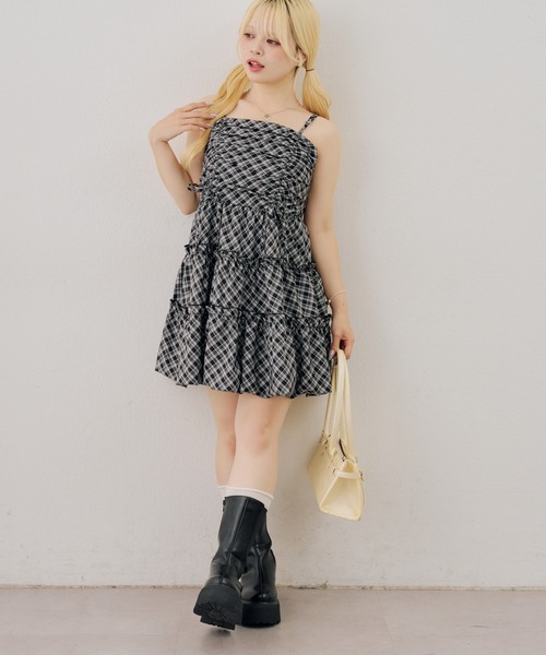 continuer de NICE CLAUP(コンティニューデナイスクラップ)の「ティアードバルーンチュニック(シャツ/ブラウス・レディース・レッド系その他/ブラック/ブラック系その他・FREE)」の13枚目の写真