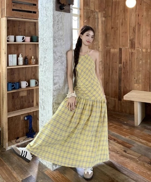 almo（アルモ）の「【TUNE】チェック柄イエローワンピ―ス（ワンピース・レディース・イエロー・FREE）」の5枚目の写真