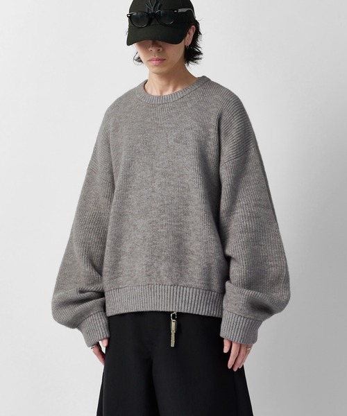 Lui's(ルイス)の「【Neucon】VOLUME CROPPED CREW KNIT / 畦編みボリュームクロップドクルーネックニット(ニット/セーター・メンズ・グレー/ブラウン/ブラック/ネイビー・2/1)」の18枚目の写真