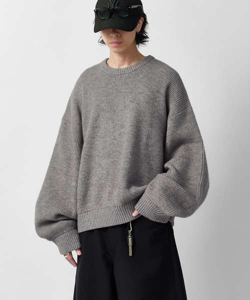 Lui's(ルイス)の「【Neucon】VOLUME CROPPED CREW KNIT / 畦編みボリュームクロップドクルーネックニット(ニット/セーター・メンズ・グレー/ブラウン/ブラック/ネイビー・2/1)」の20枚目の写真