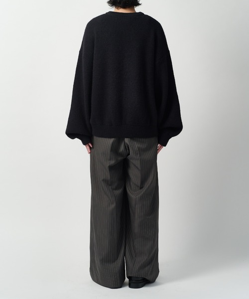 Lui's(ルイス)の「【Neucon】VOLUME CROPPED CREW KNIT / 畦編みボリュームクロップドクルーネックニット(ニット/セーター・メンズ・グレー/ブラウン/ブラック/ネイビー・2/1)」の16枚目の写真