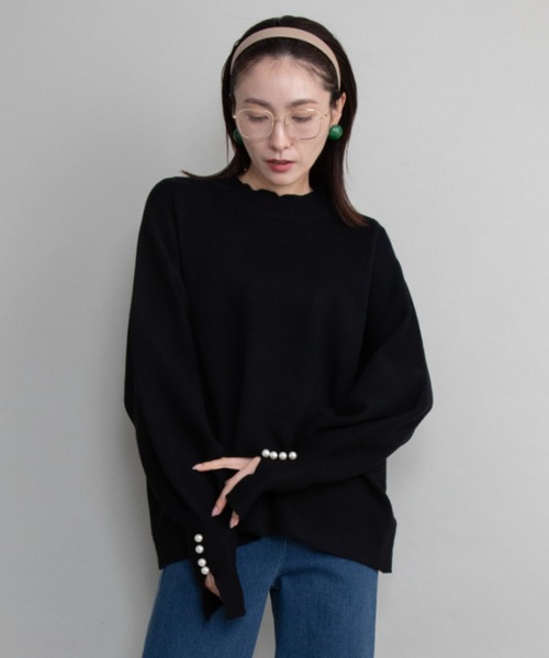 lodie(ロディ)の「【全6色展開】袖パール バルーン袖ニット(ニット/セーター・レディース・ブラック/オフホワイト/グリーン/ブルー/レッド/グレイッシュベージュ・FREE)」の1枚目の写真
