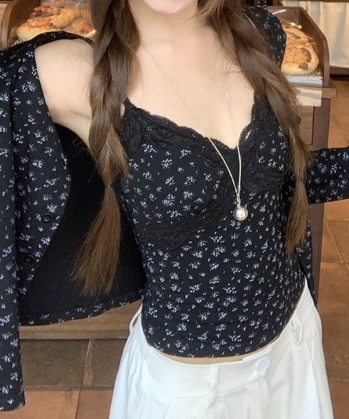 mebole（メボレ）の「flower camisole+cardigan ensemble（アンサンブル・レディース・ブラック・FREE）」の10枚目の写真