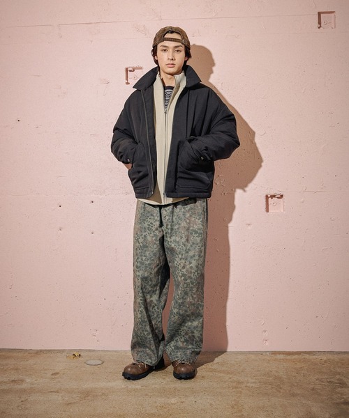 niko and...(ニコアンド)の「中綿ZIPブルゾン(ブルゾン・メンズ・ブラウン/ブラック/グレー・LARGE/MEDIUM)」の9枚目の写真