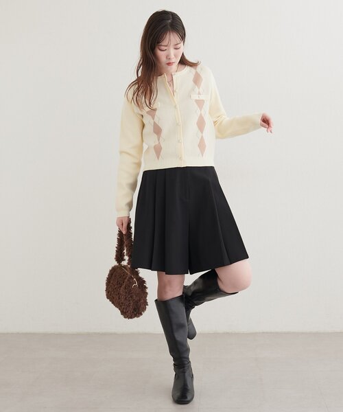 natural couture（ナチュラルクチュール）の「〈canami〉ベコベコ金釦ショートパンツ（その他パンツ・レディース・ブラック/ブラウン系その他2/ライトベージュ/ブラウン系その他・FREE）」の8枚目の写真