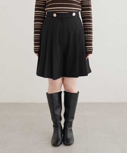 natural couture（ナチュラルクチュール）の「〈canami〉ベコベコ金釦ショートパンツ（その他パンツ・レディース・ブラック/ブラウン系その他2/ライトベージュ/ブラウン系その他・FREE）」の9枚目の写真