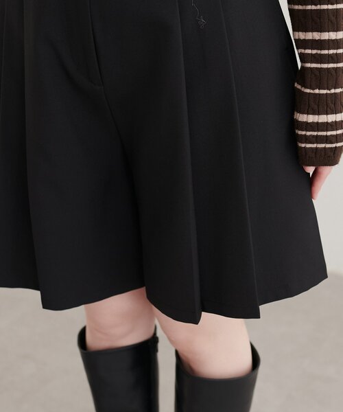 natural couture（ナチュラルクチュール）の「〈canami〉ベコベコ金釦ショートパンツ（その他パンツ・レディース・ブラック/ブラウン系その他2/ライトベージュ/ブラウン系その他・FREE）」の15枚目の写真