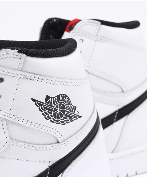 JORDAN BRANDï¼ã¸ã§ã¼ãã³ãã©ã³ãï¼ã®ãNIKE AIR JORDAN 1 RETRO HIGH OG 555088-102 ï¼ã¹ãã¼ã«ã¼ï¼ã - WEAR