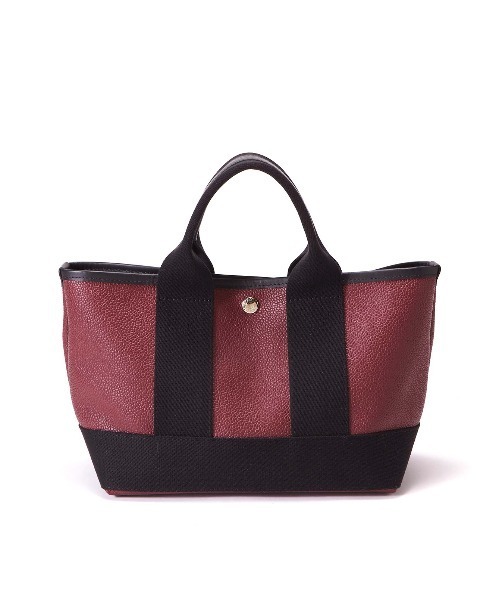 Breath TOPKAPI（ブレストプカピ）の「【VERY 10月号掲載】【Breath TOPKAPI /ブレス トプカピ】【撥水】スコッチグレイン ネオレザー ミニ トートバッグ（トートバッグ・レディース・クリーム/ブラック/グレイッシュベージュ/ネイビー/ライトピンク/ライトグレー/ワインレッド/ブルー/ライトベージュ/ブラウン/ベージュ系/イエロー系/グリーン系その他/ベージュ/ダークネイビー/カーキブラウン/キャメル/ピンク系その他/ラベンダー・FREE）」の19枚目の写真