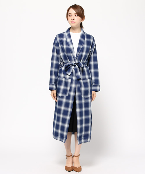 RODEO CROWNS WIDE BOWL(ロデオクラウンズワイドボウル)の「ロング インディゴ オンブレー チェックガウン(その他アウター・レディース・ホワイト系その他/レッド系その他・FREE)」の3枚目の写真