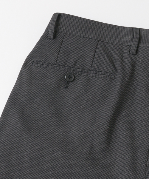 URBAN RESEARCH（アーバンリサーチ）の「URBAN RESEARCH Tailor　アーバンアスレチックパンツ（スーツパンツ・メンズ・ネイビー/グレー・LARGE/MEDIUM/SMALL）」の16枚目の写真