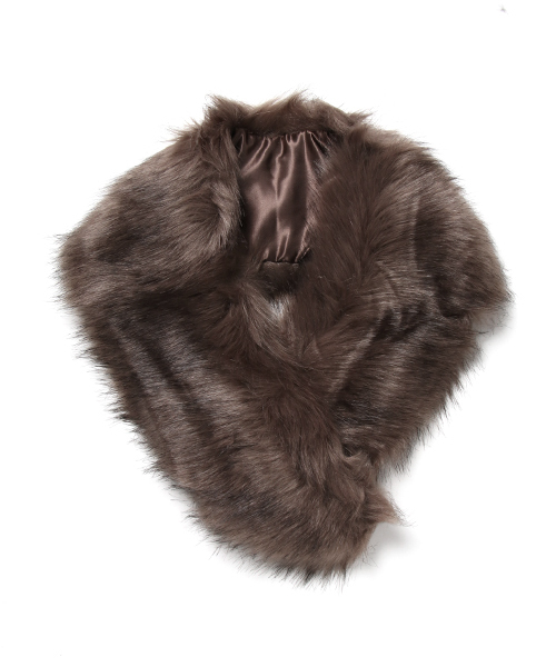 reca（レカ）の「ボリュームフェイクファーロングファーティペット（ストール/ショール・レディース・グレー/ブラウン/ベージュ/ブラック/ブラックミックス/オフホワイト・FREE）」の20枚目の写真