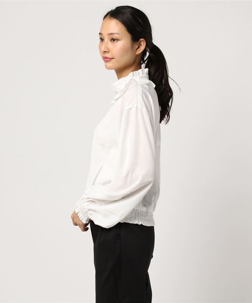 VENCEEXCHANGE（ヴァンスエクスチェンジ）の「フリルネックブラウス                       （シャツ/ブラウス・レディース・ブラック/オフホワイト/グリーン/その他35・MEDIUM）」の6枚目の写真