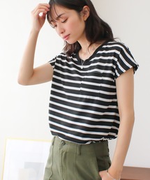 シンプルベーシックVネックTシャツ