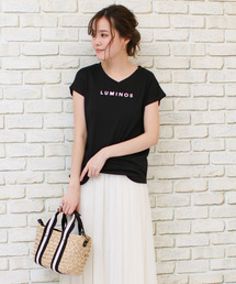 シンプルベーシックＶネックＴシャツ