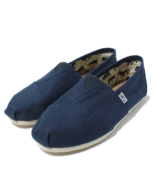 TOMS（トムス）の「2013 トムス 定番 メンズ クラシック キャンバス TOMS M CLSC Canvas（スニーカー・メンズ・ブラック/レッド/ネイビー・26cm/26.5cm/27cm/27.5cm/28cm）」の2枚目の写真
