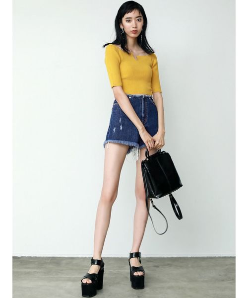 EMODA（エモダ）の「2WAYリブニットトップ（Tシャツ/カットソー・レディース・ブラック/レッド/その他/マスタード・FREE）」の10枚目の写真