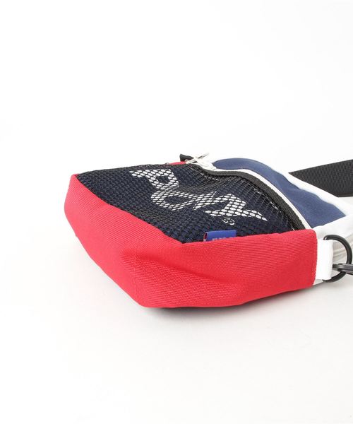 PONY（ポニー）の「【WEB限定】 【PONY】 ポニー ミニショルダーポーチ（ショルダーバッグ・メンズ・ブラック/その他35・フリー）」の4枚目の写真