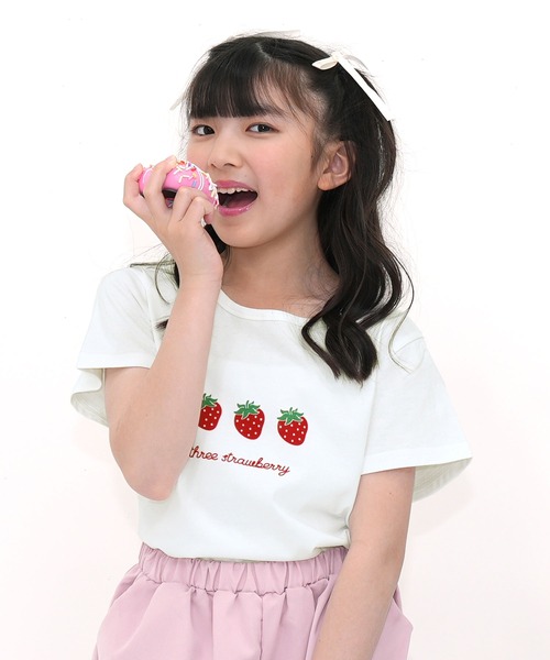 Bee des Bee(ビーデスビー)の「【コットン100%】半袖プリントTシャツ(Tシャツ/カットソー・キッズ・ホワイト×レッド/ホワイト系その他/ホワイト×イエロー/ホワイト系その他3/ホワイト系その他4/ブラック系その他/ライトブルー/ピンク系その他/ホワイト系その他2/ブラック系その他2/ブルー系その他/ブルー系その他2/ホワイト系その他5/ブラック系その他3/ホワイト系その他6/ブラック系その他4/ホワイト系その他7/サックスブルー/ネイビー/ミント/ブラック系/ホワイト系5/ホワイト系3/グリーン系/ホワイト系/グリーン系1/パープル系/ブラック系1/ブラック系2/ホワイト系4/ホワイト系1/ピンク系/ライトパープル/ホワイト系6/ホワイト系2/チャコールグレー/ブルー/チャコール/ブルー系その他3/ホワイト系7/グレー系その他/ブルー系その他4・130cm/140cm/150cm/120cm/110cm/100cm)」の15枚目の写真