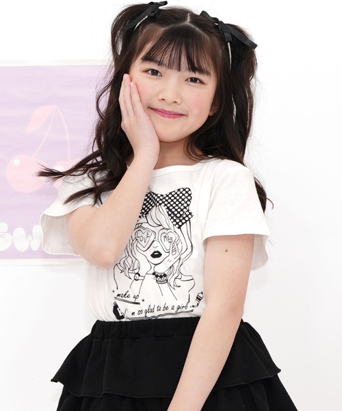 Bee des Bee(ビーデスビー)の「【コットン100%】半袖プリントTシャツ(Tシャツ/カットソー・キッズ・ホワイト×レッド/ホワイト系その他/ホワイト×イエロー/ホワイト系その他3/ホワイト系その他4/ブラック系その他/ライトブルー/ピンク系その他/ホワイト系その他2/ブラック系その他2/ブルー系その他/ブルー系その他2/ホワイト系その他5/ブラック系その他3/ホワイト系その他6/ブラック系その他4/ホワイト系その他7/サックスブルー/ネイビー/ミント/ブラック系/ホワイト系5/ホワイト系3/グリーン系/ホワイト系/グリーン系1/パープル系/ブラック系1/ブラック系2/ホワイト系4/ホワイト系1/ピンク系/ライトパープル/ホワイト系6/ホワイト系2/チャコールグレー/ブルー/チャコール/ブルー系その他3/ホワイト系7/グレー系その他/ブルー系その他4・130cm/140cm/150cm/120cm/110cm/100cm)」の16枚目の写真