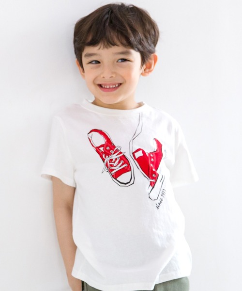 Bee des Bee(ビーデスビー)の「【コットン100%】半袖プリントTシャツ(Tシャツ/カットソー・キッズ・ホワイト×レッド/ホワイト系その他/ホワイト×イエロー/ホワイト系その他3/ホワイト系その他4/ブラック系その他/ライトブルー/ピンク系その他/ホワイト系その他2/ブラック系その他2/ブルー系その他/ブルー系その他2/ホワイト系その他5/ブラック系その他3/ホワイト系その他6/ブラック系その他4/ホワイト系その他7/サックスブルー/ネイビー/ミント/ブラック系/ホワイト系5/ホワイト系3/グリーン系/ホワイト系/グリーン系1/パープル系/ブラック系1/ブラック系2/ホワイト系4/ホワイト系1/ピンク系/ライトパープル/ホワイト系6/ホワイト系2/チャコールグレー/ブルー/チャコール/ブルー系その他3/ホワイト系7/グレー系その他/ブルー系その他4・130cm/140cm/150cm/120cm/110cm/100cm)」の2枚目の写真