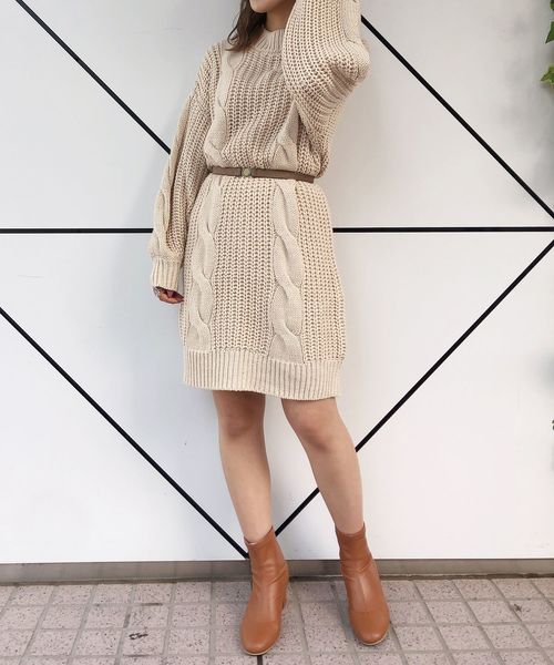 one after another NICE CLAUP（ワンアフターアナザーナイスクラップ）の「【WEB STORE限定】ニットケーブルワンピース（ワンピース・レディース・ベージュ/グレー/アイボリー/モカ・FREE）」の16枚目の写真