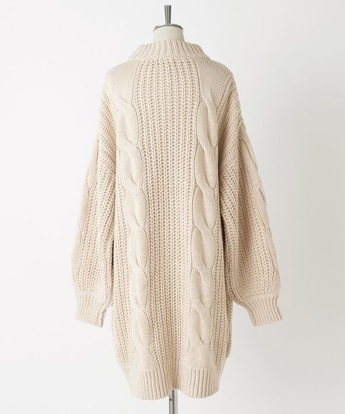 one after another NICE CLAUP（ワンアフターアナザーナイスクラップ）の「【WEB STORE限定】ニットケーブルワンピース（ワンピース・レディース・ベージュ/グレー/アイボリー/モカ・FREE）」の9枚目の写真