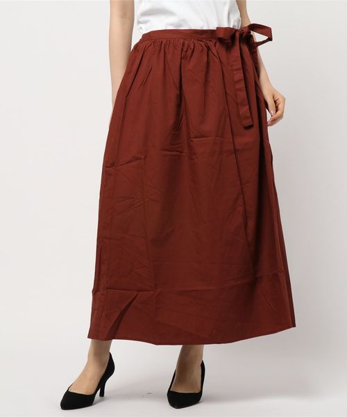 CRAFT STANDARD BOUTIQUE(クラフトスタンダードブティック)の「ラップ風ギャザーロングスカート●*(スカート・レディース・チャコールグレー/ベージュ/カーキ/テラコッタ・M/L)」の1枚目の写真