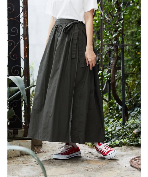 CRAFT STANDARD BOUTIQUE(クラフトスタンダードブティック)の「ラップ風ギャザーロングスカート●*(スカート・レディース・チャコールグレー/ベージュ/カーキ/テラコッタ・M/L)」の9枚目の写真