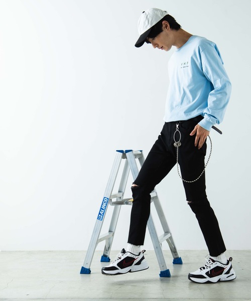 WEGO(ウィゴー)の「WEGO/チェーン付きスーパースキニーカットオフデニム(デニムパンツ・メンズ・ブラック・MEDIUM/LARGE)」の13枚目の写真