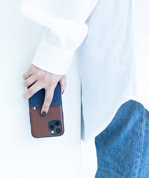 kajsa（カイサ）の「〈Kajsa/カイサ〉Denim Pocket Backcase/デニムポケット バックケース（スマホケース/カバー・レディース・ライトブルー/ダークブルー・P/MAX/ 11/mini/12）」の7枚目の写真